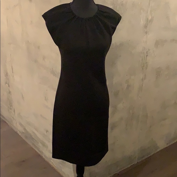 Theory Crepe Sheath Dress - Picture 2 of 8